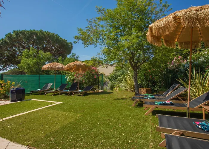 וילה A 200m De La