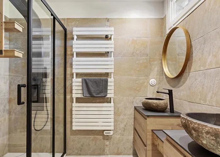 A 200m De La Σαιντ-Μαξίμ