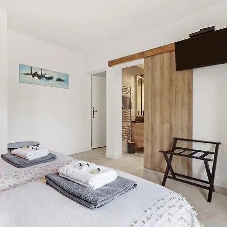 A 200m De La Villa Sainte-Maxime