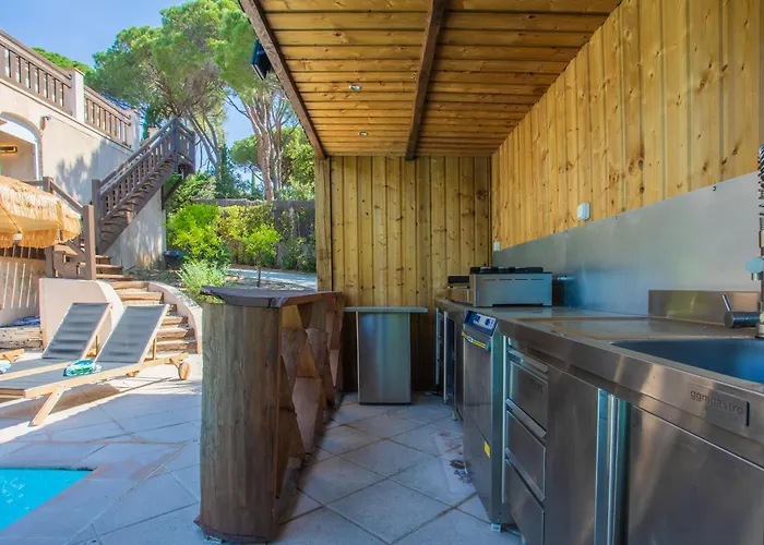 A 200m De La ヴィラ